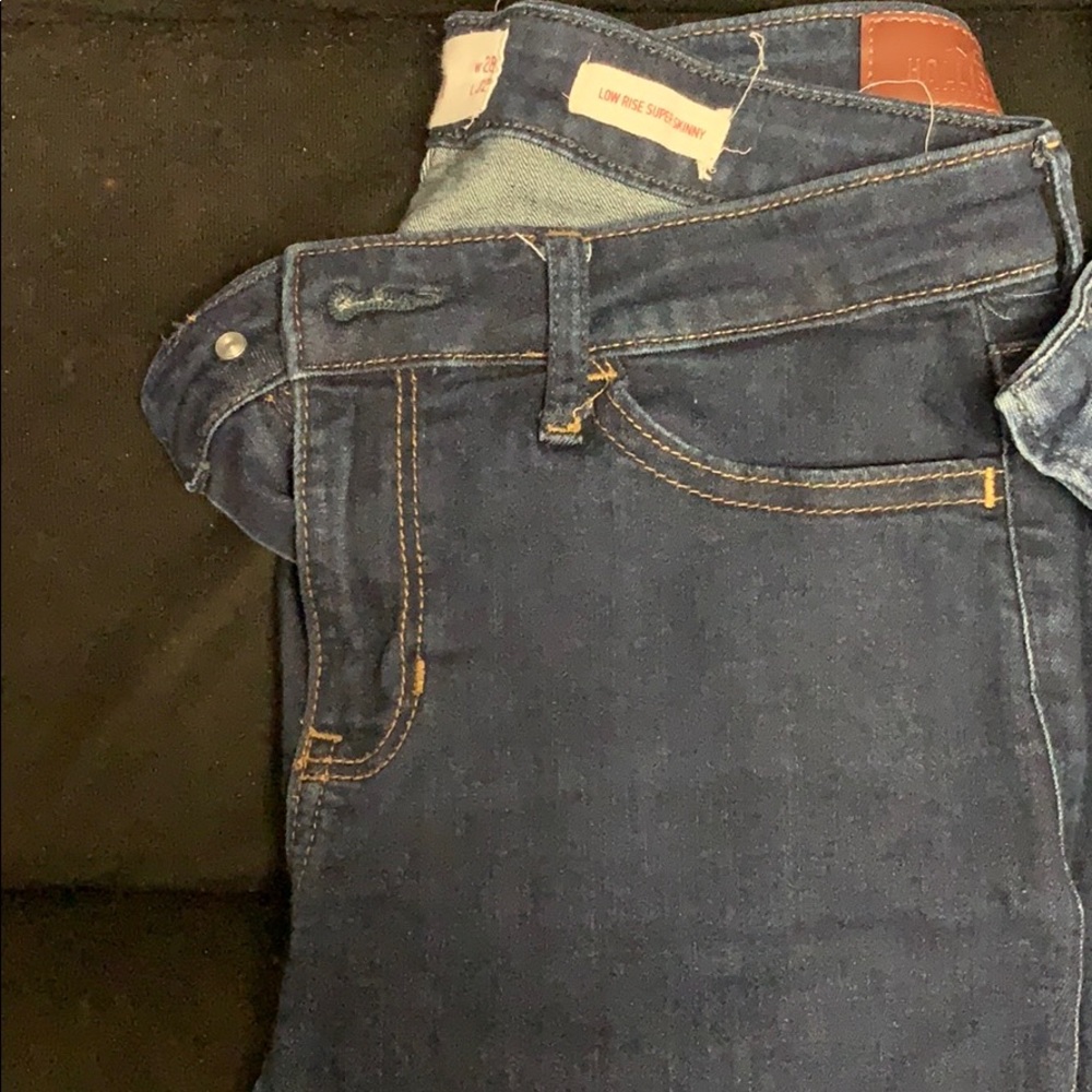 HOLLISTER JEANS - Picture 2 of 3